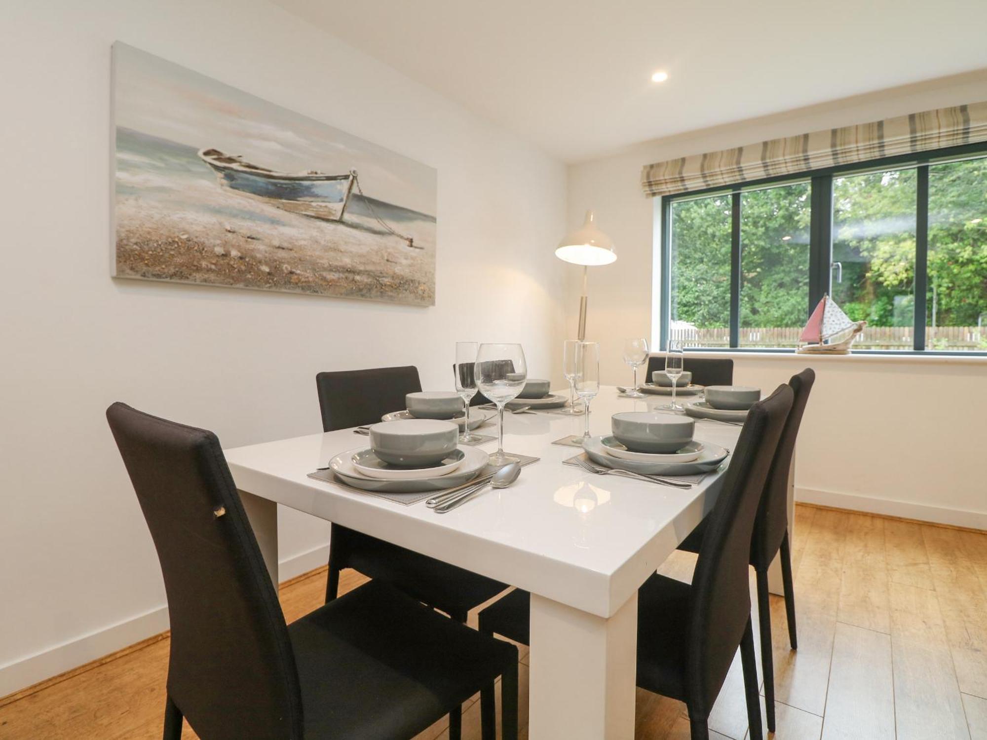Bluebell Retreat Villa Лосуитиел Екстериор снимка