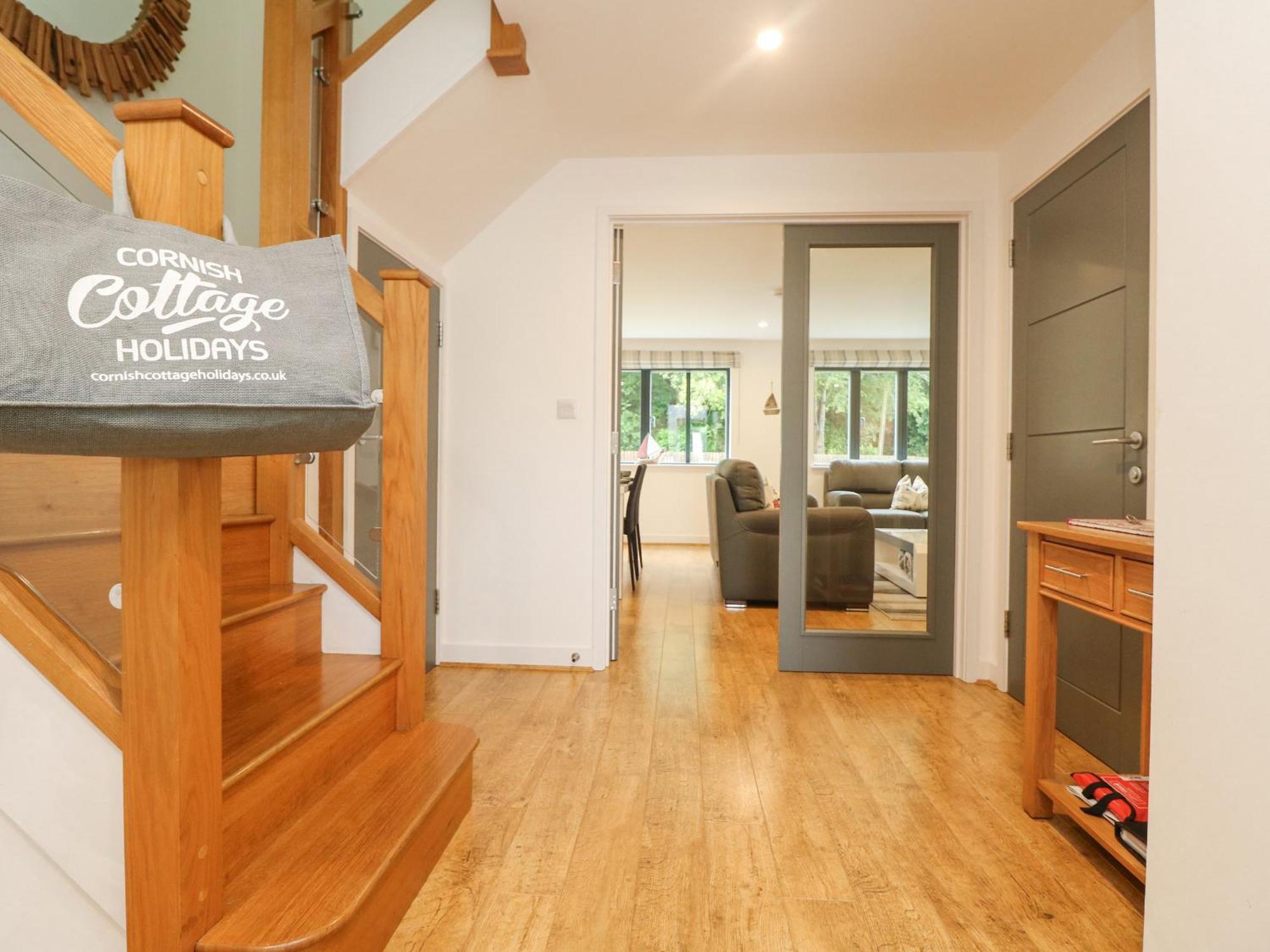 Bluebell Retreat Villa Лосуитиел Екстериор снимка
